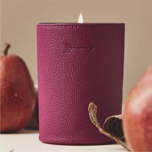 Anthropologie Harvest Pear & Cedar scented candle